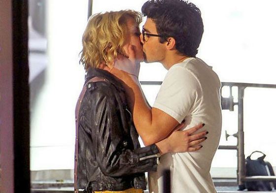 Kiss of Joe Jonas and Chelsea Kane
