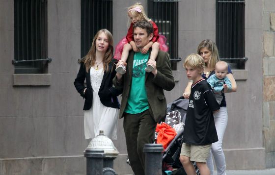 On the photo: Ethan Hawke, his children, and his new wife