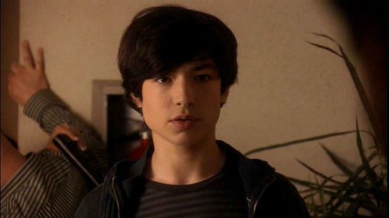 Ezra Miller played a main character’s daughter’s boyfriend in «Californication»