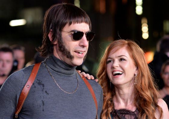 Isla Fisher and her husband Sacha Baron Cohen united in Grimsby movie