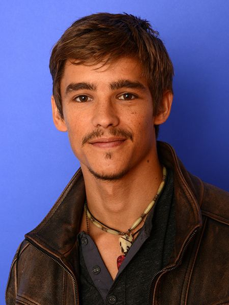 Brenton Thwaites csfd