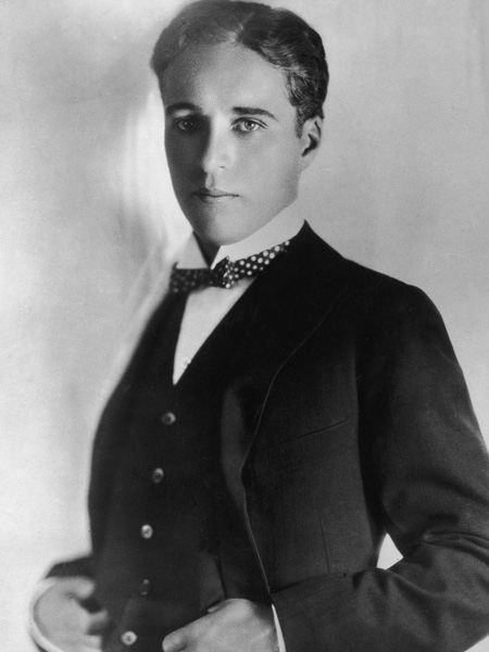 Charlie Chaplin photo 4