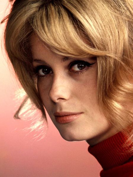 Catherine Deneuve photo 2