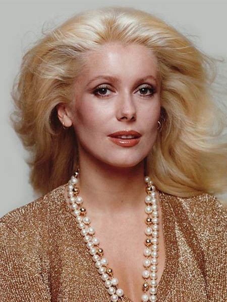 Catherine Deneuve photo 4