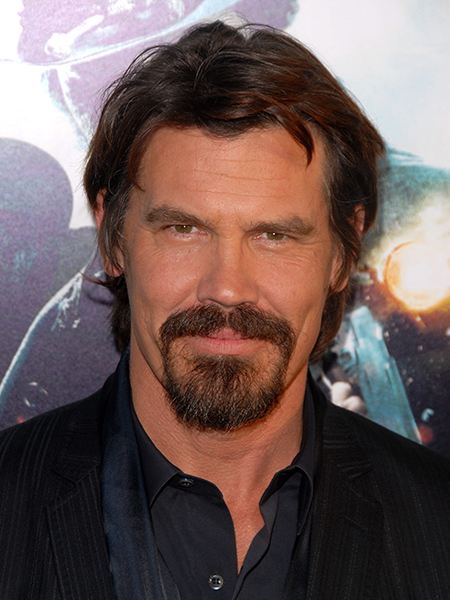 View photos: Josh Brolin 2019