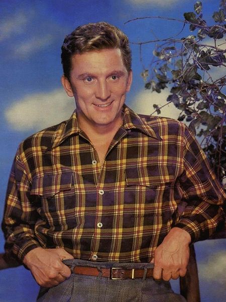 Kirk Douglas photo 2