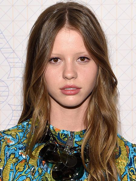 Mia Goth photo 2