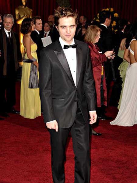 Robert Pattinson Photo 5