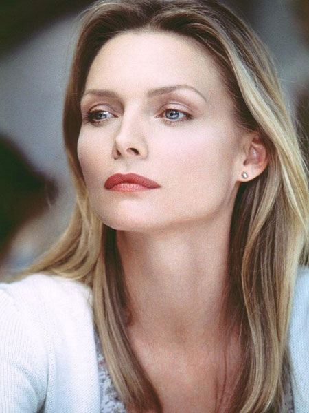 Michelle Pfeiffer photo 1