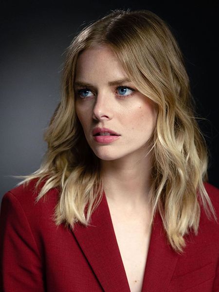 Samara Weaving Biography: Teeth, Age, Height, Net Worth, Instagram,  Husband, IMDb, Movies & TV Shows, Wikipedia