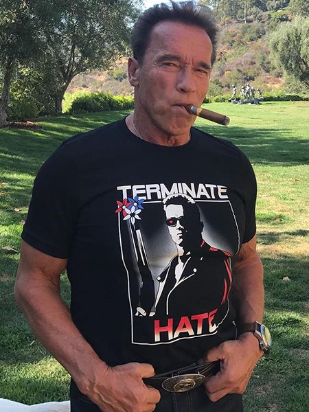 Arnold Schwarzenegger Photo 5