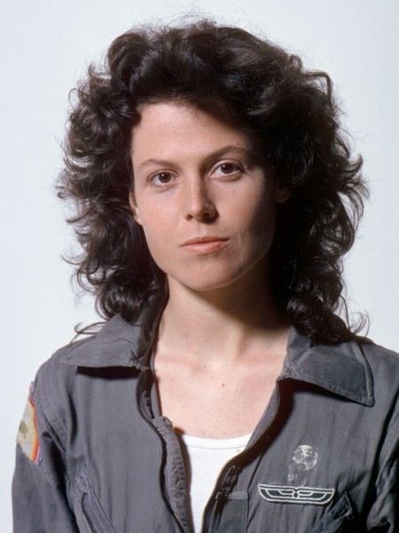 Sigourney Weaver photo 1