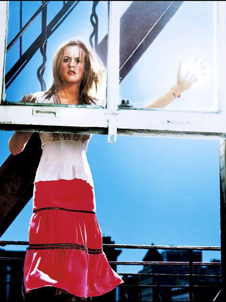 Alicia Silverstone photo 3