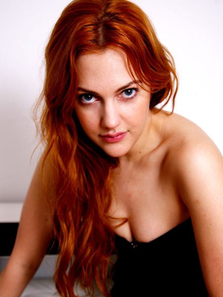 Meryem Uzerli photo 2